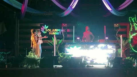 Angel and Iyakuh on the closing night