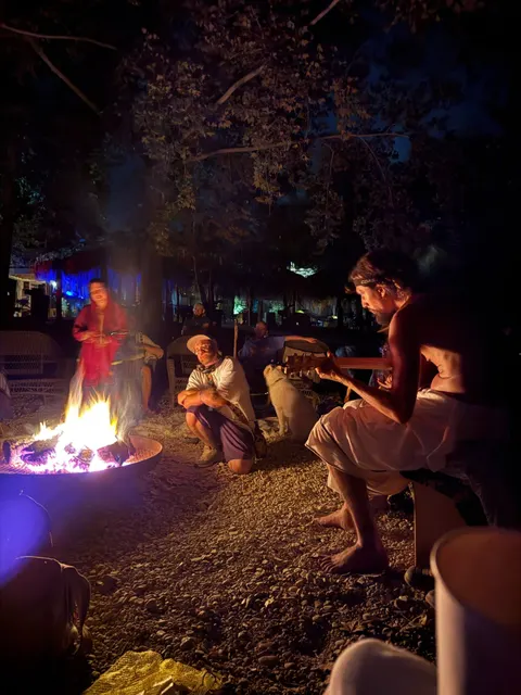 Raven's guitar at the dawn fire