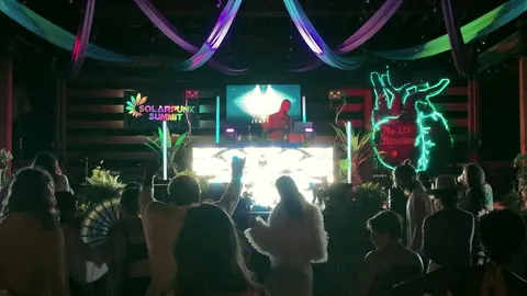 Iyakuh: Hands up